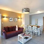 Goelia L'estacade 4* קפברטון