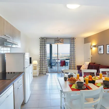 Goelia L'estacade Ξενοδοχείο με διαμερίσματα 4*