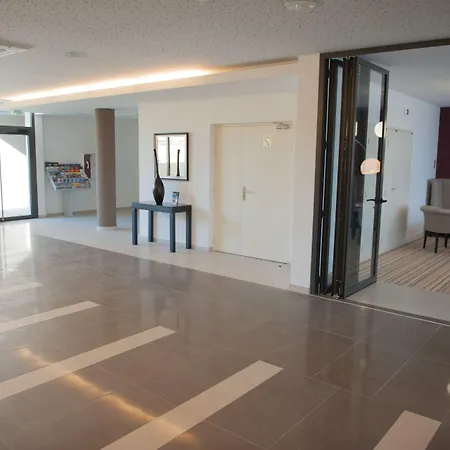 Goelia L'estacade 4*