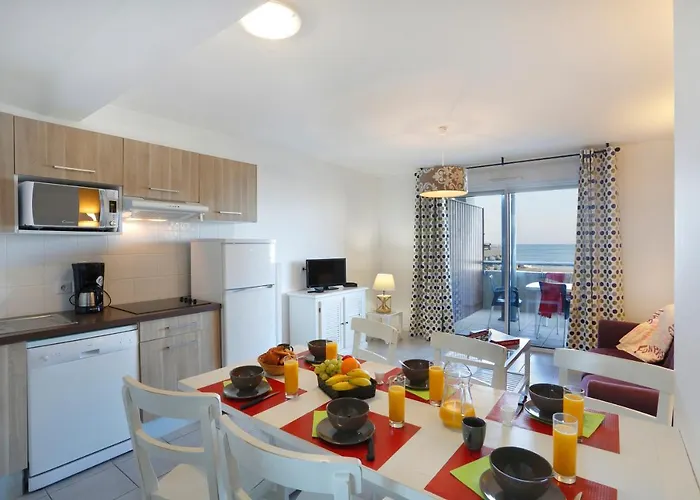 Goelia L'estacade 카브레톤