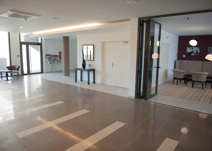 Goelia L'estacade 4*