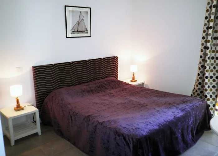 Goelia L'estacade 카브레톤